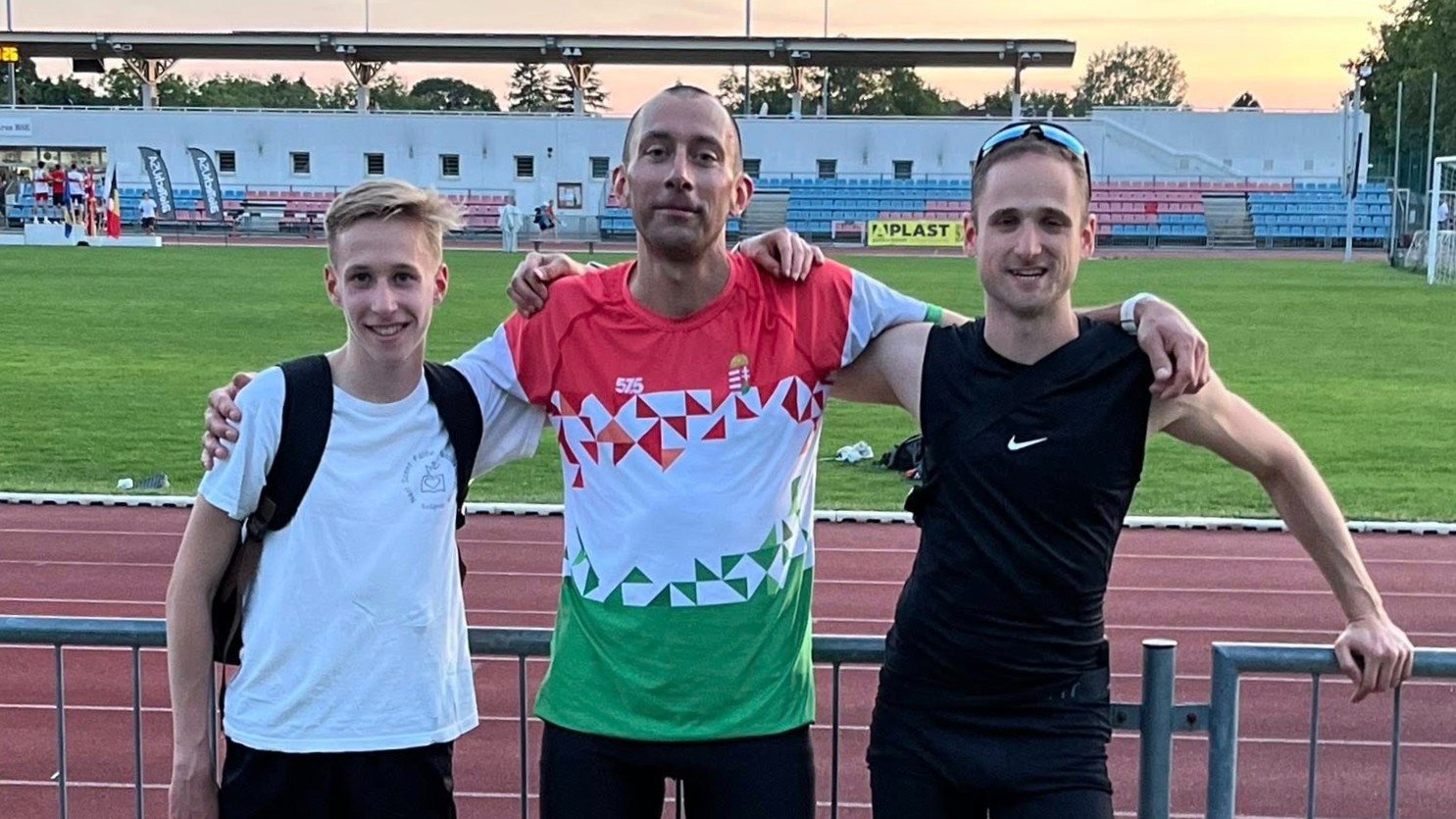 Három egyéni csúcs