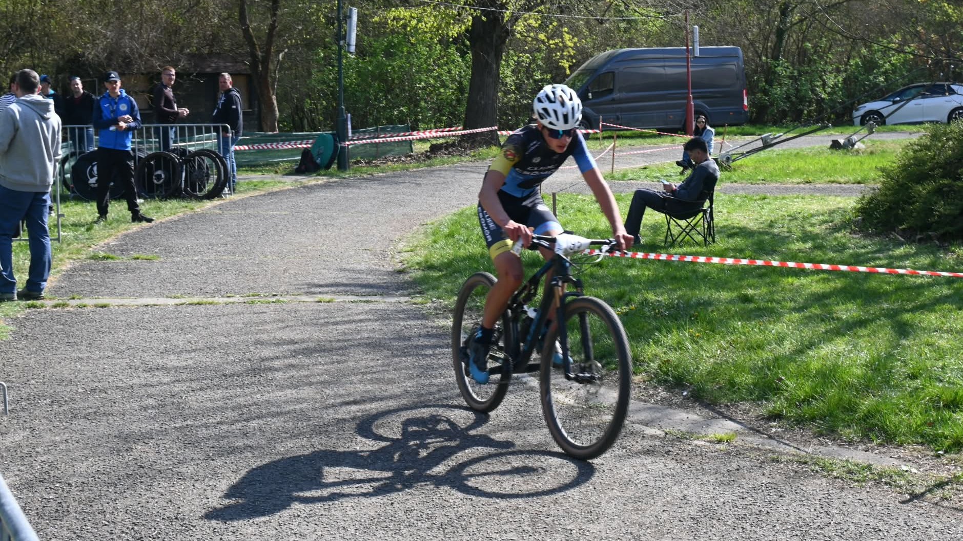 Berobbant a versenyszezon